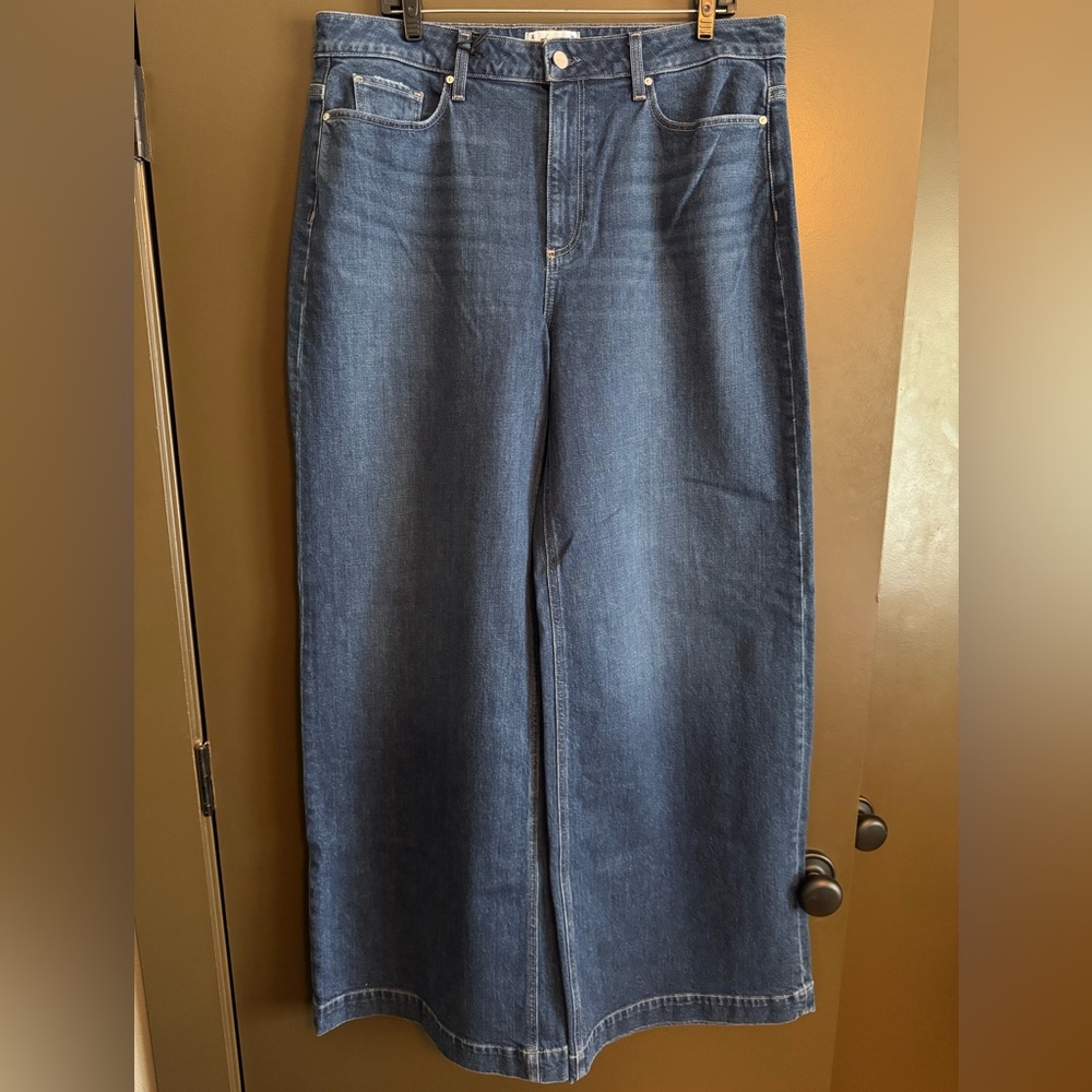 NWT PAIGE Harper Mid-Blue High Rise Wide Leg Jeans